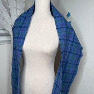 Harris Tweed Handwoven Blue Tartan Wool Scarf/Shawl  Warm Made in Outer Hebrides
